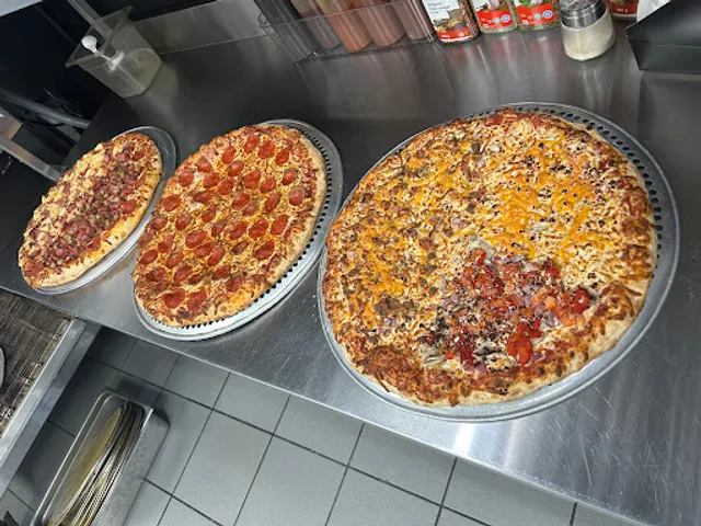 Papas Pizzaland Uxbridge