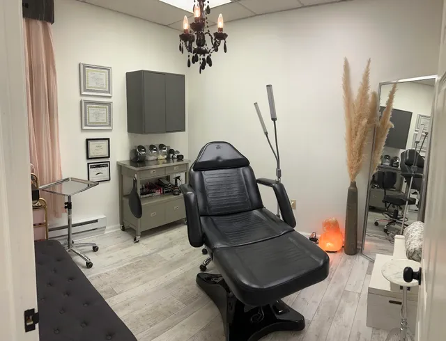 Skin Deep Beauty Boutique & Brow Studio