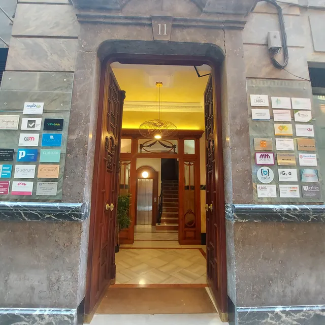 FRAN RIOS ( Murcia) Novias & Alta Costura