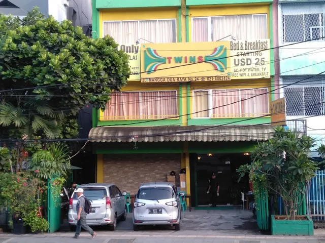 Airy Stasiun Jakarta Kota Mangga Dua Raya 24 Jakarta