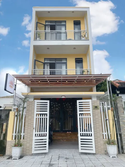 Nắng Homestay Huế