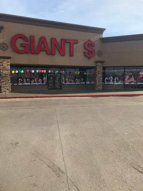 Giant Dollar