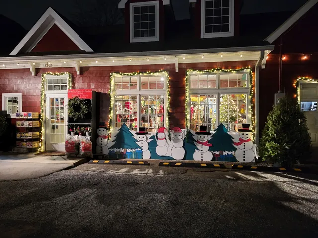 Cardinal Nursery & Garden Center