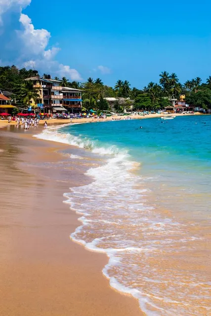 Unawatuna Beach