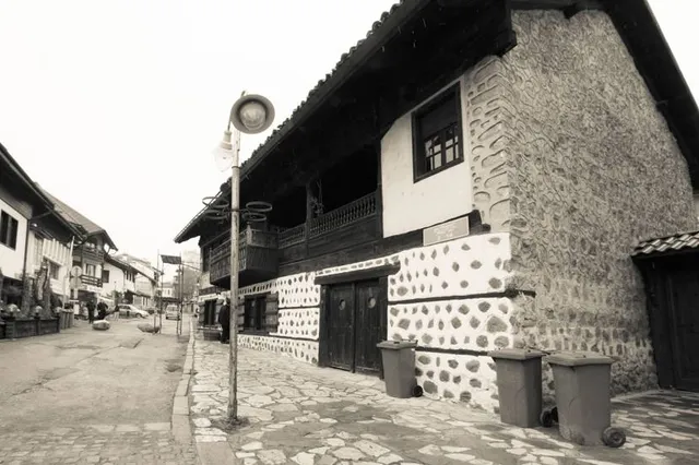 Площад Никола Вапцаров