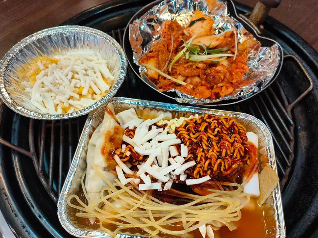 유령치즈조개&활어회무한리필