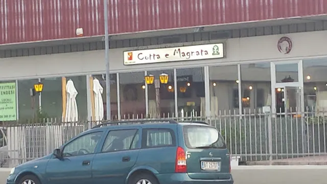 Pizzeria Cotta E Magnata