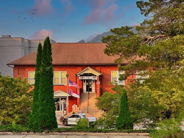 Cherokee Historical Museum
