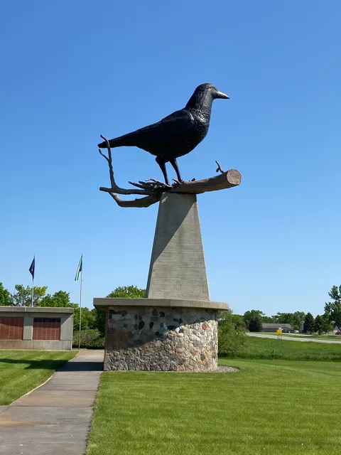 World's Largest Crow Statue