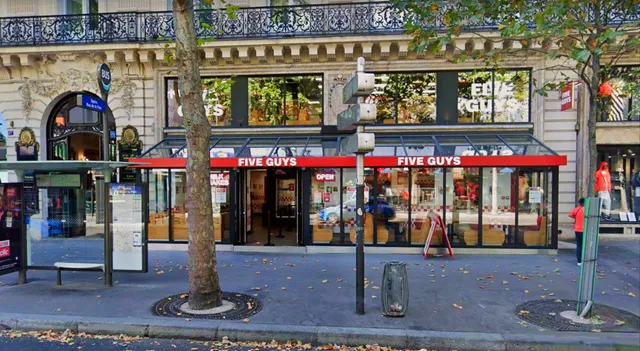 Five Guys Burgers and Fries Opéra