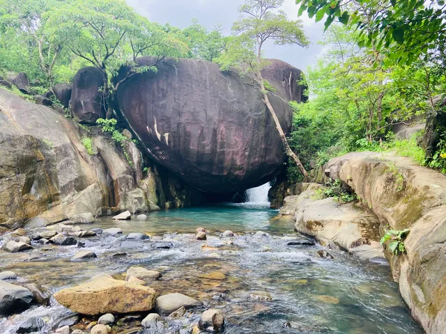 Nagaramadi Waterfalls
