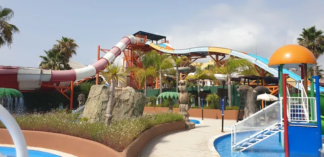 Parque Acuático Polinesia