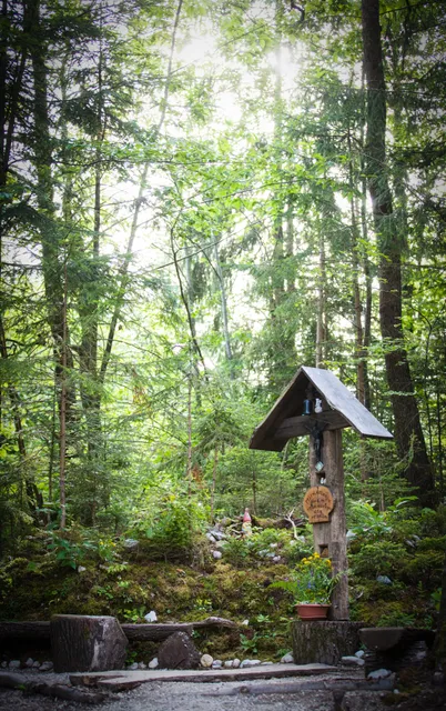 Pot treh zvonov / The Three Bells Trail