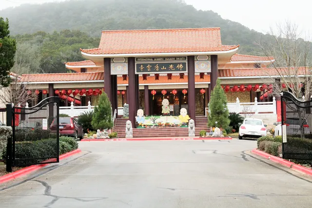 Fo Guang Shan Xiang Yun Temple
