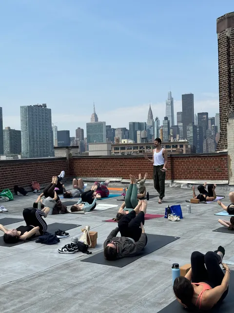 Yoga Space LIC
