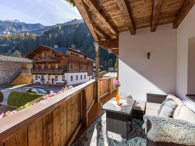 Apart Landhaus Heim · Appartements Mayrhofen Zillertal