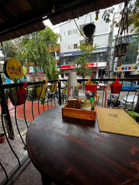 The Hole In The Wall Cafe Kammanahalli