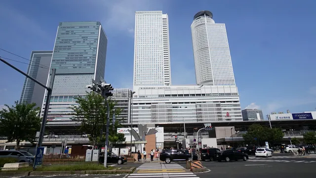 Ripple House 雲波館