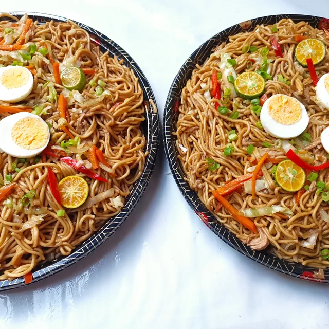 Nayon Evanston - Filipino Catering of Evanston