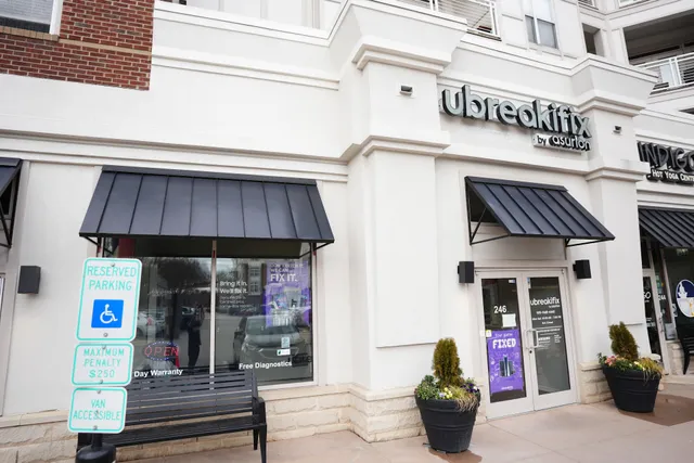 uBreakiFix - Phone and Computer Repair