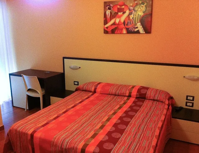 HOTEL PENSIONE BOLOGNA