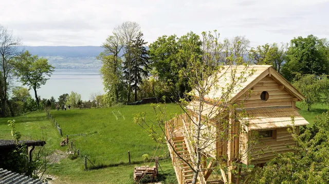 Camping on the farm of corbière