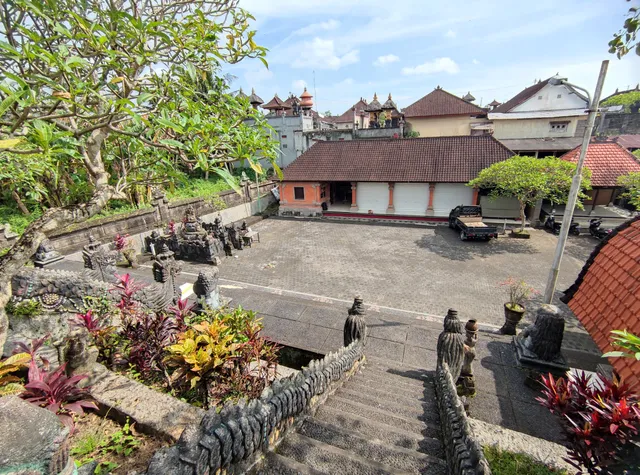 Pura Rempak Taman Sari Kapal