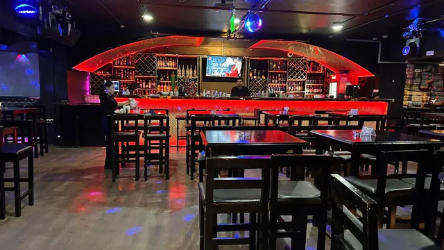 The Tunnel Lounge & Club Doha