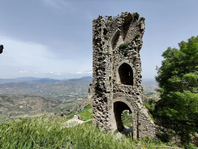 Castello del Conte Luna