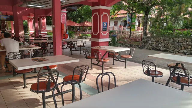 Kak K Foodcourt Skycab