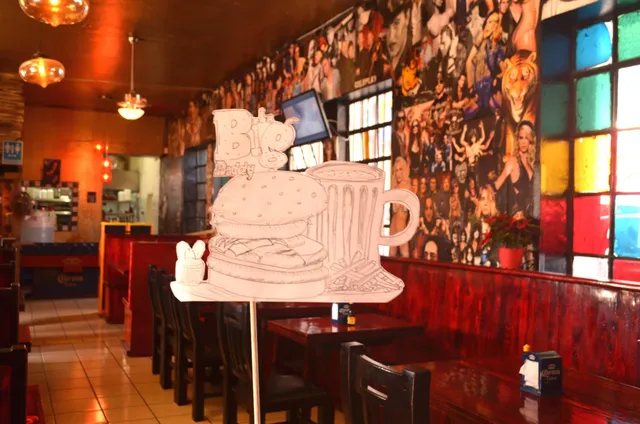 La Gusguería Papas and Grill