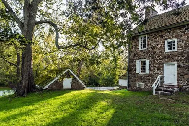 Thompson-Neely House