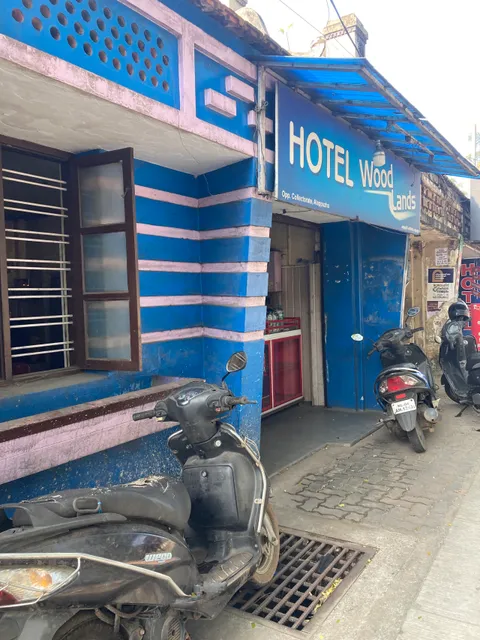 Hotel WoodLands Vegetarian