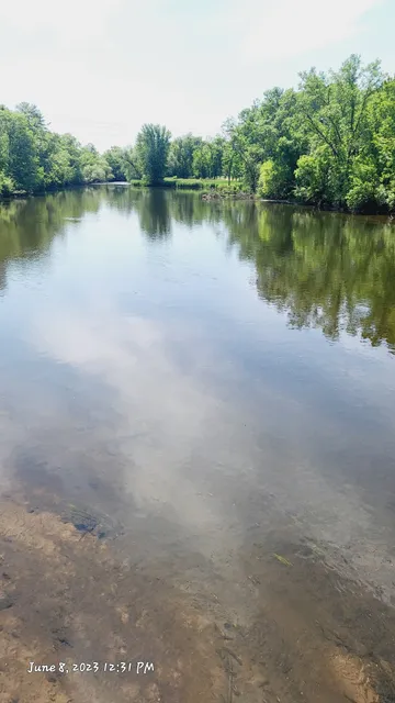 Cedar Side Walking Trail