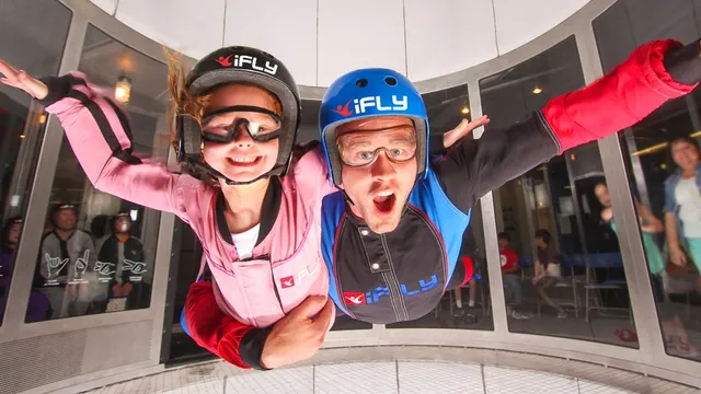 iFLY Indoor Skydiving - Houston Woodlands