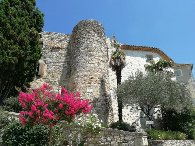 Maison de la tour / Le Cube
