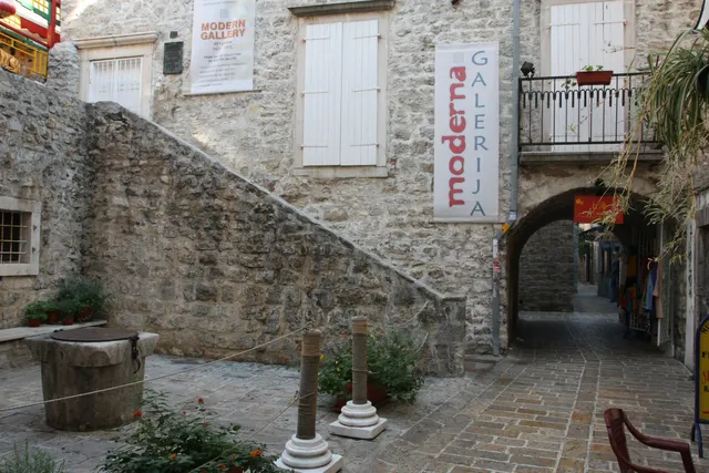 Jovo Ivanovic Modern Gallery