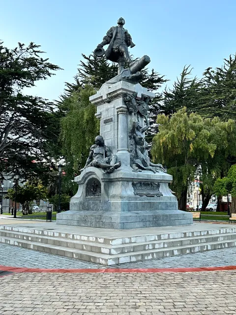 Monumento Hernando De Magallanes