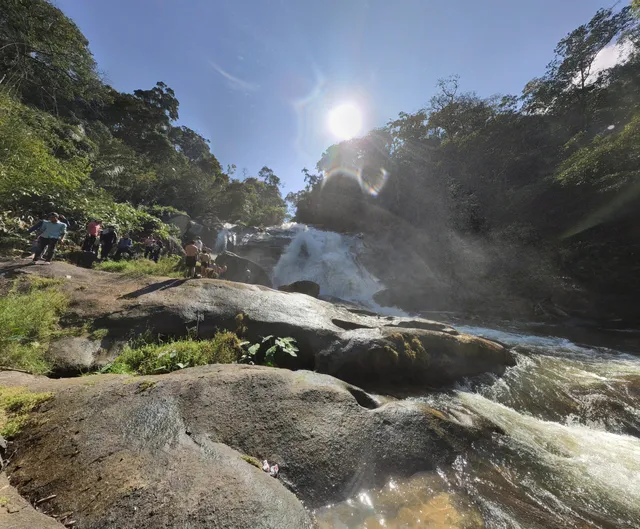 Thác 7 tầng Len Gun