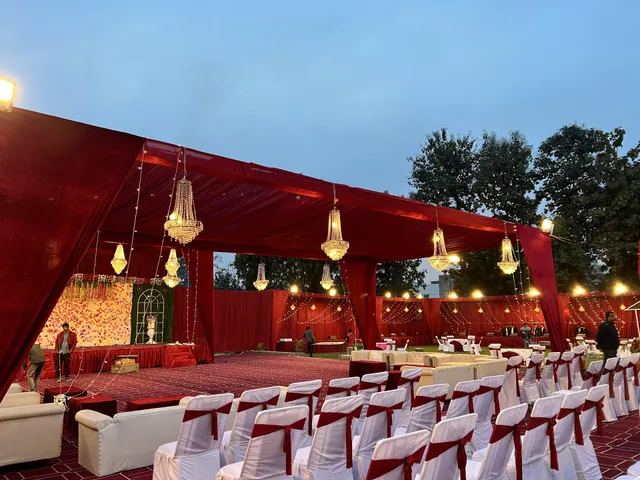 Resova Club and Banquet, Sitapur Road, Lucknow