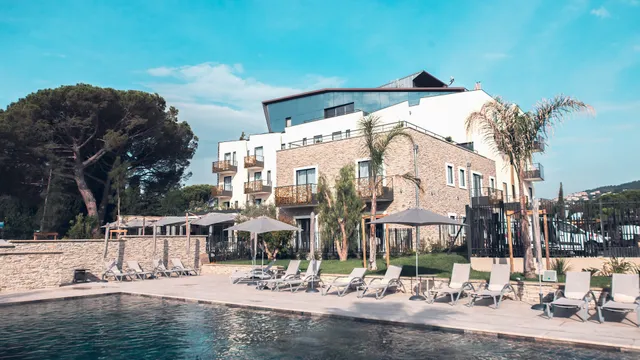 Îlot du Golf**** BW Premier Collection