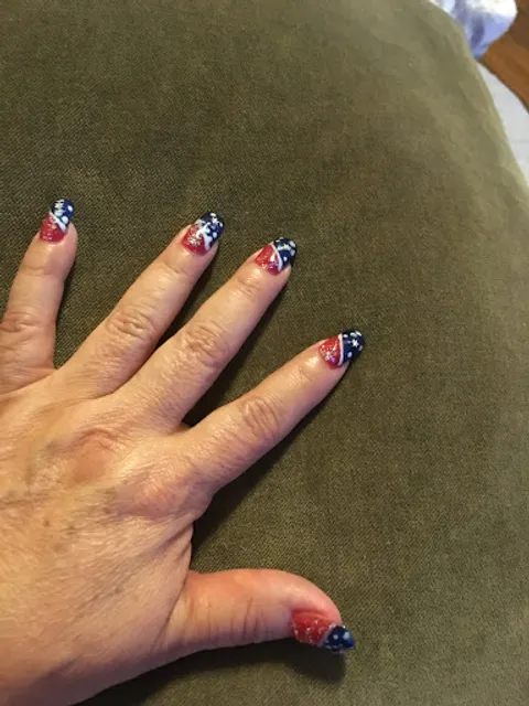 Fingertips Nail Salon