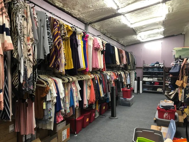 Jolie Vaughan Mature Women's Boutique