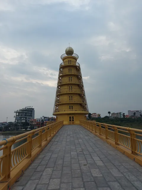 Việt Trì'n kävelysilta