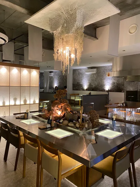 해운대 어부 (Eobu Haeundae)