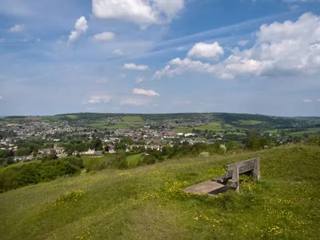 Barrow Wake Viewpoint, Birdlip, Gloucestershire