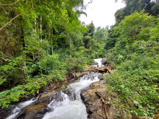 Urulikkund Waterfall, Irikkur
