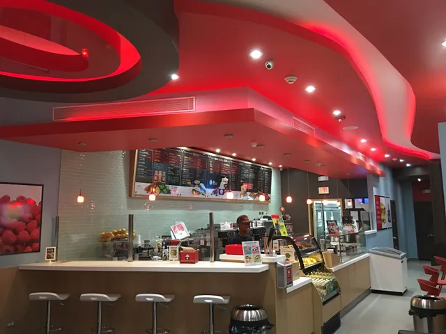 Red Mango Café - Condado