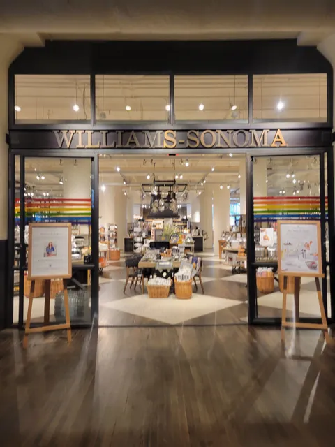 Williams-Sonoma