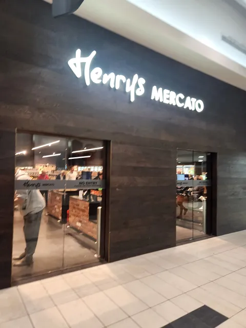 Henrys Bayside Mercato
